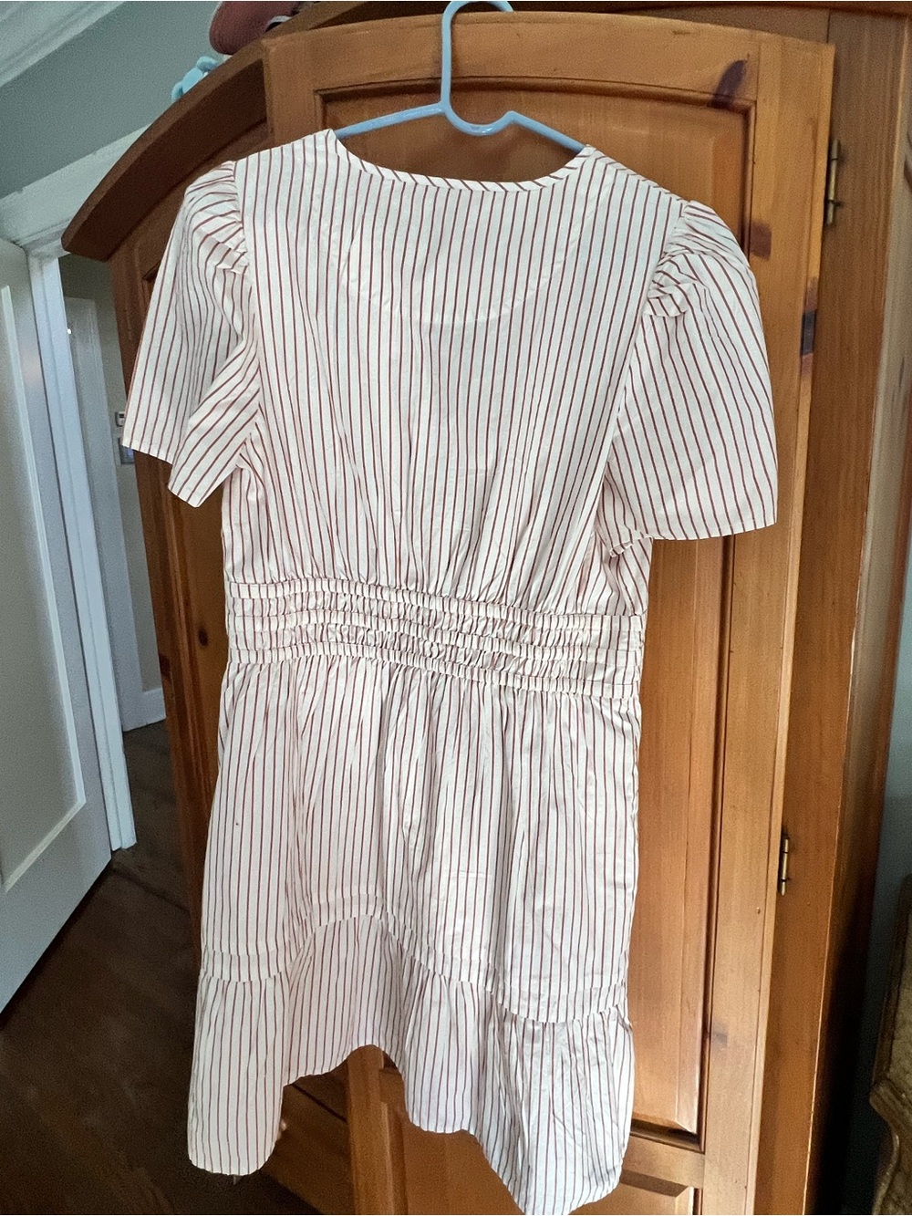 New with tags Quince 100% Organic Cotton Poplin Tiered Mini Dress. - Picture 4 of 4
